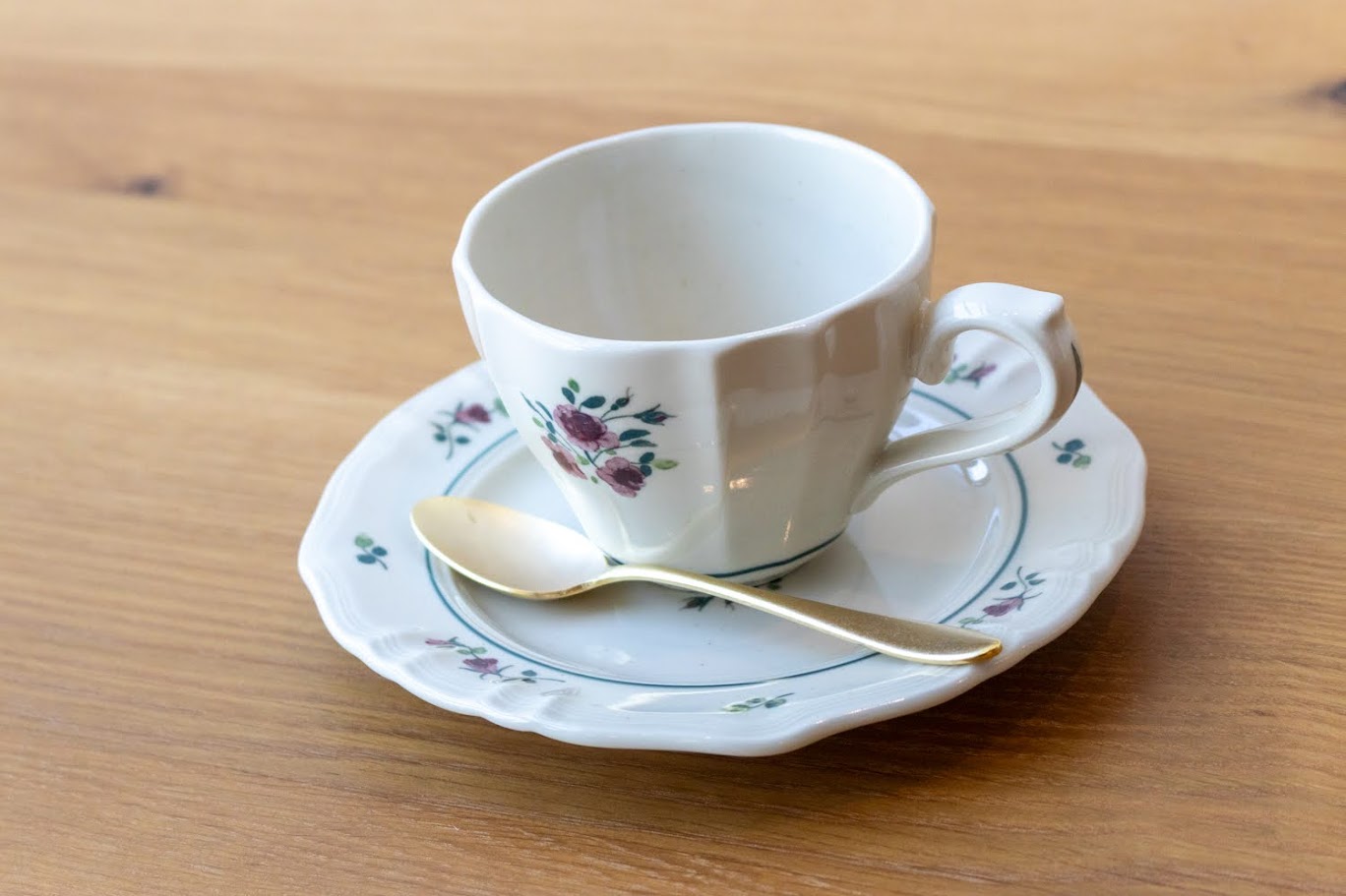 【ロジエ　マグ/プレート】