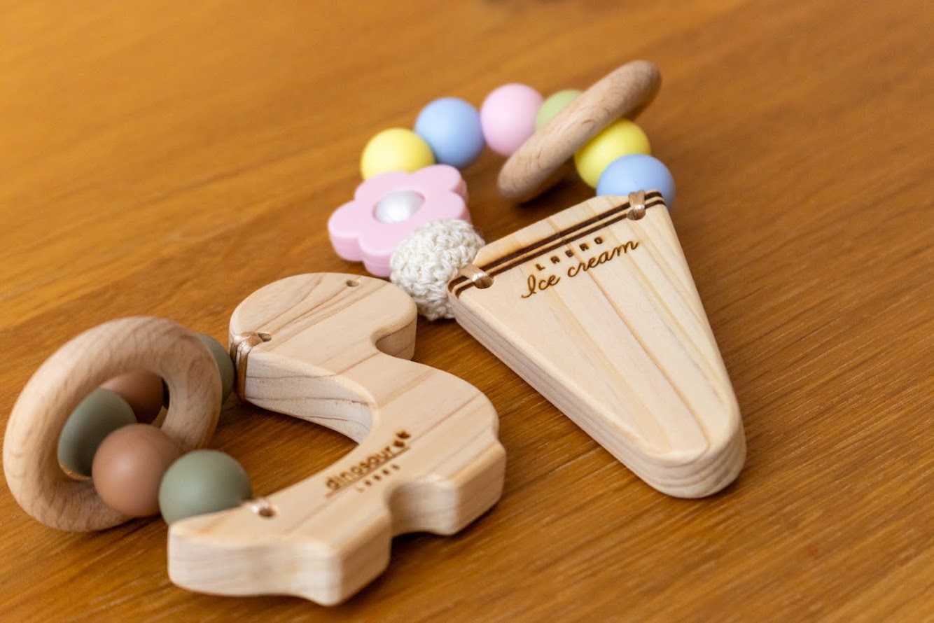 【天然木の歯固め】